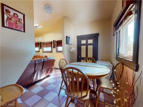 3073 W 116th Street Cleveland OH 44111