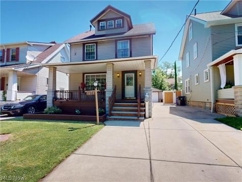 3073 W 116th Street Cleveland OH 44111