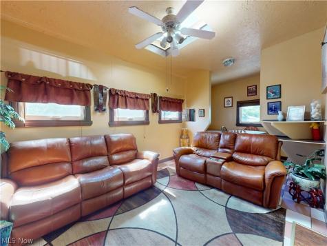 3073 W 116th Street Cleveland OH 44111