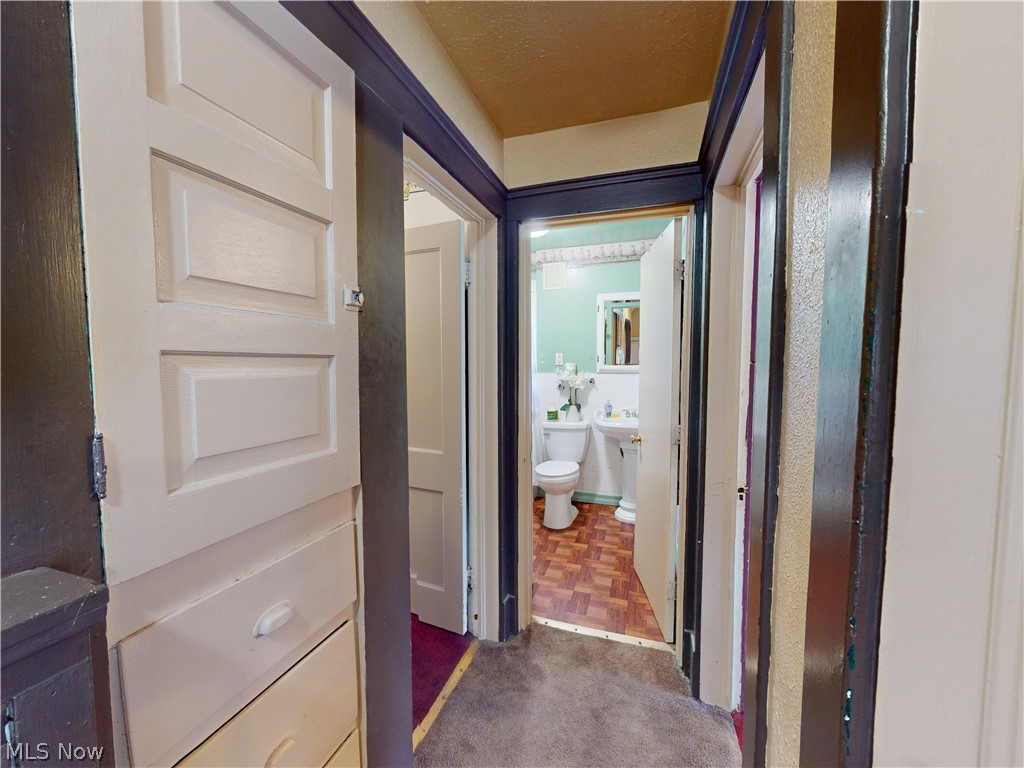 3073 W 116th Street Cleveland OH 44111