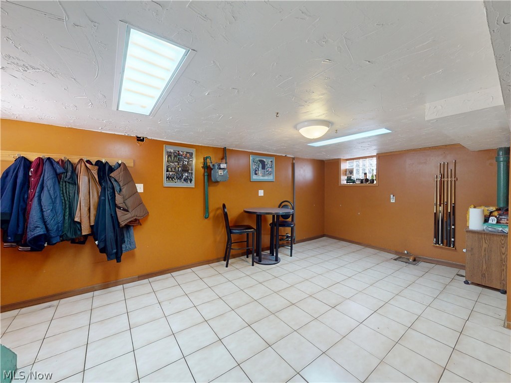 3073 W 116th Street Cleveland OH 44111