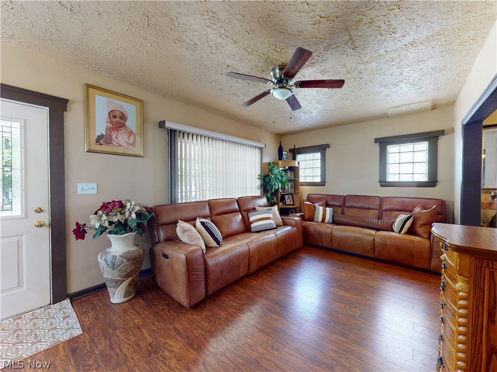 3073 W 116th Street Cleveland OH 44111