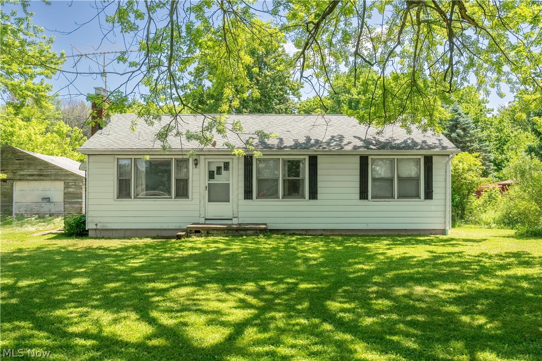 8753 S Duck Creek Road Berlin Center OH 44401