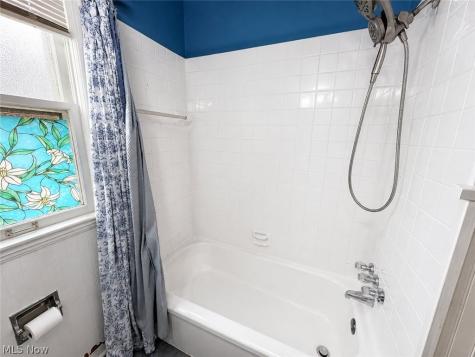 5811 Allanwood Drive Parma OH 44129