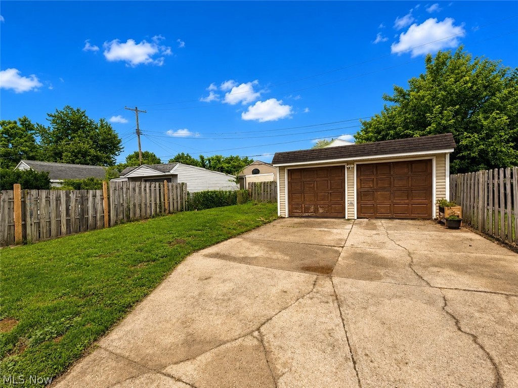 5811 Allanwood Drive Parma OH 44129