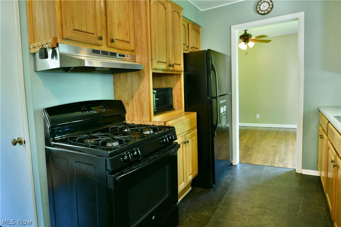 182 Shirley Lane NW Warren OH 44483