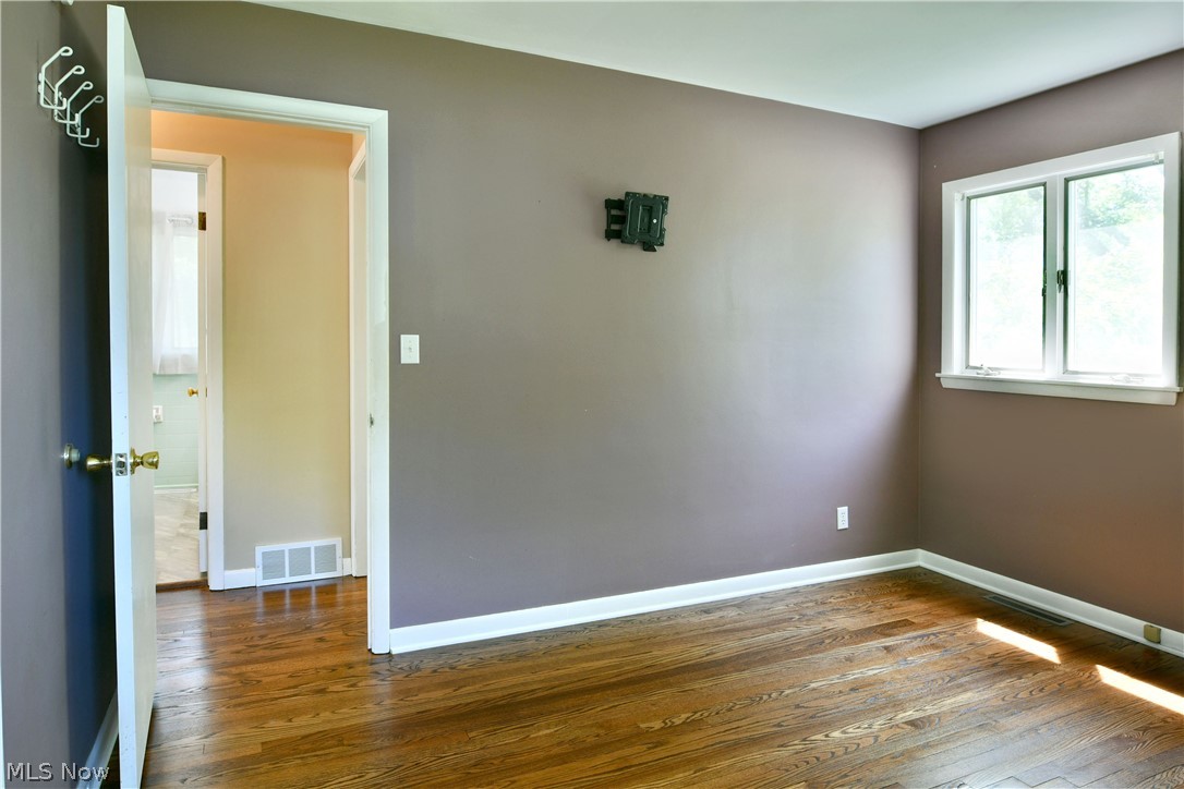 182 Shirley Lane NW Warren OH 44483