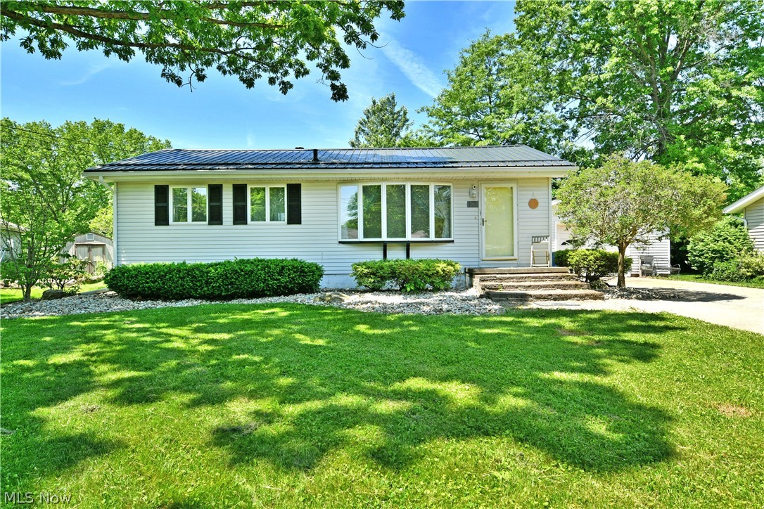 182 Shirley Lane NW Warren OH 44483