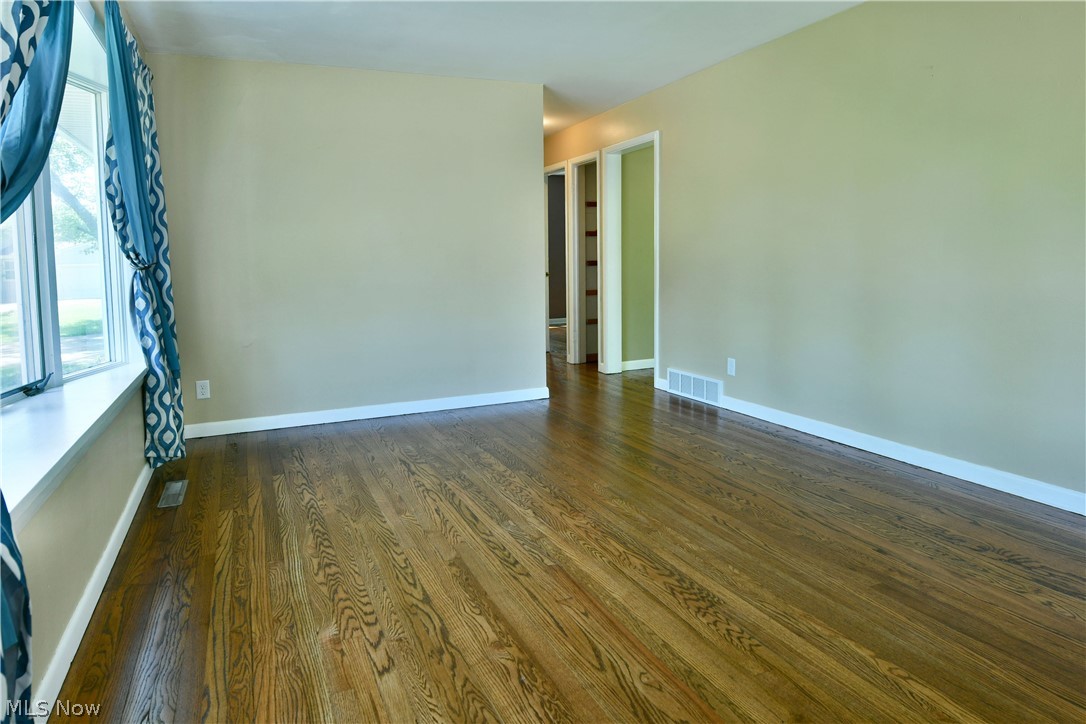 182 Shirley Lane NW Warren OH 44483