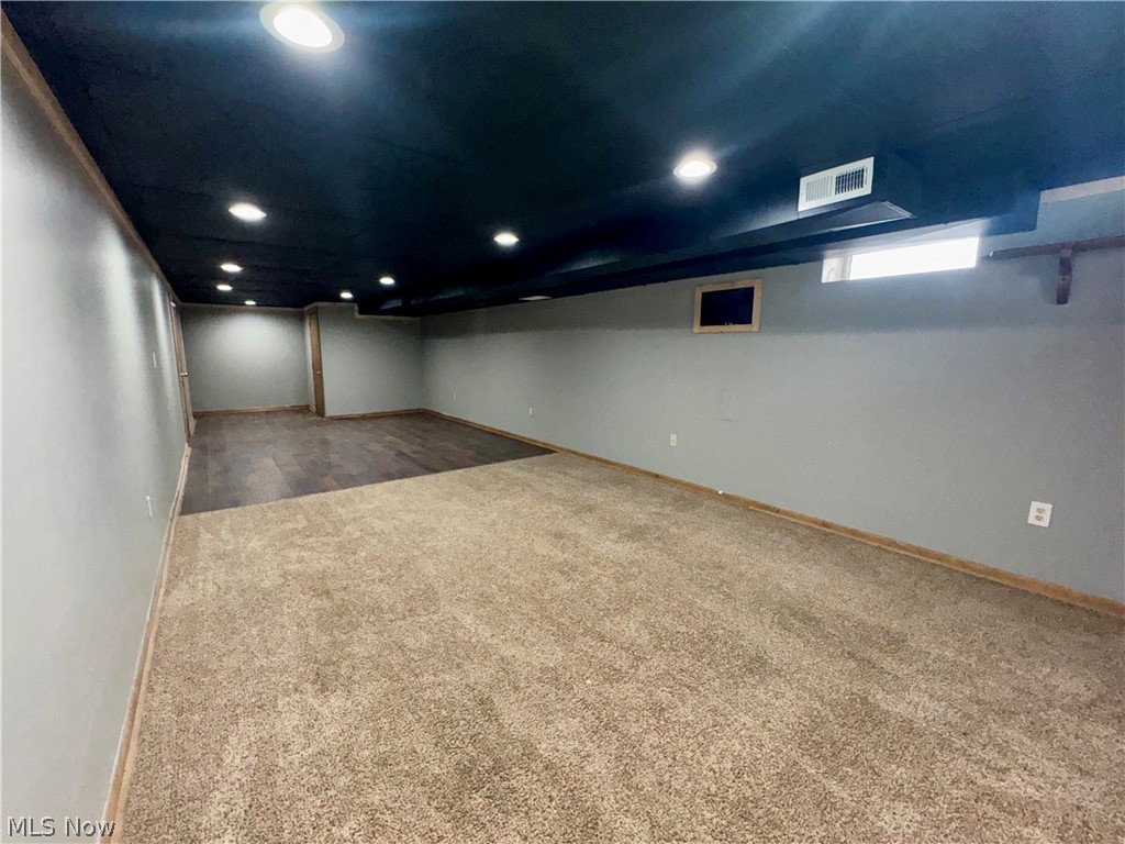 470 Nel Da Mar Drive New Concord OH 43762