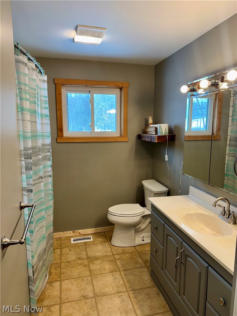 470 Nel Da Mar Drive New Concord OH 43762