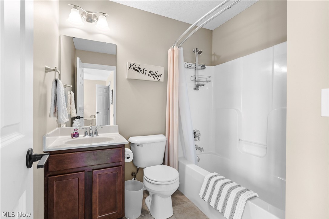 2886 Parnham Drive Medina OH 44256
