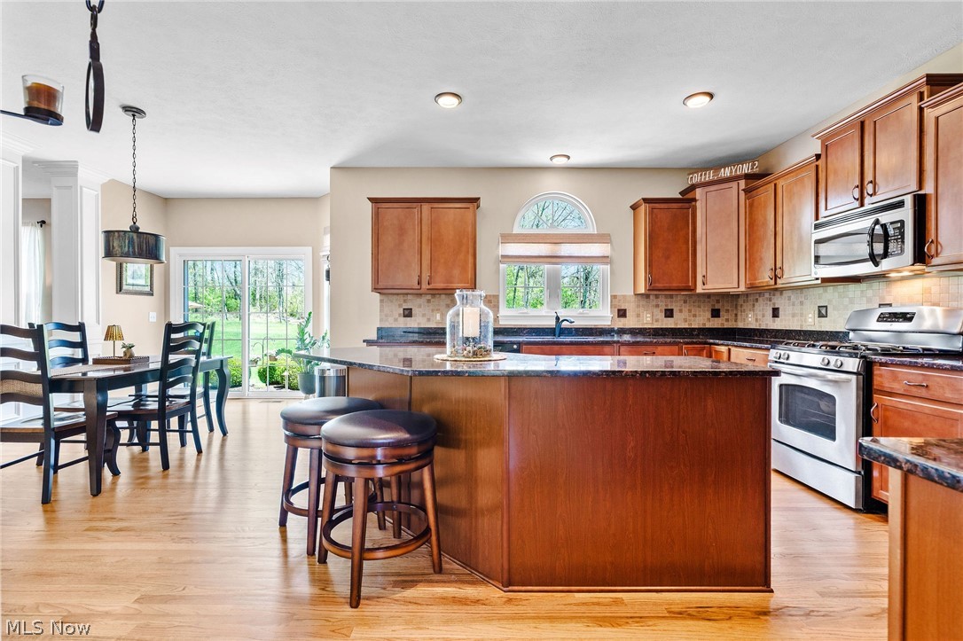 2886 Parnham Drive Medina OH 44256