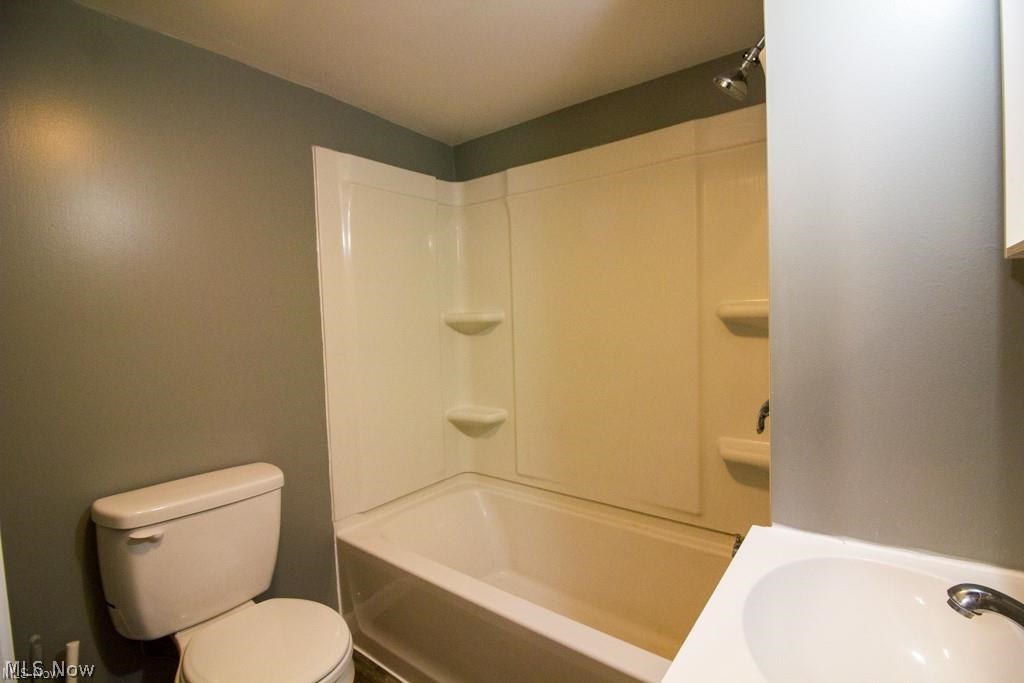 414 Ohio Street Tiltonsville OH 43963