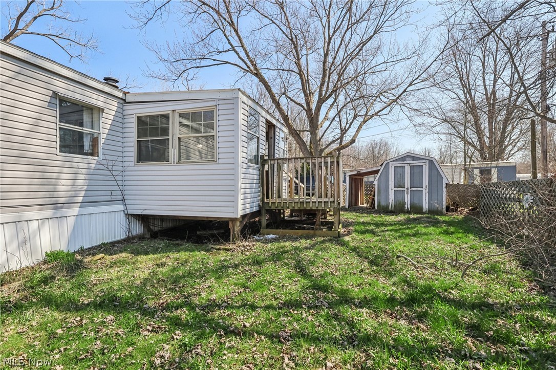 6800 Lake Road W Geneva OH 44041