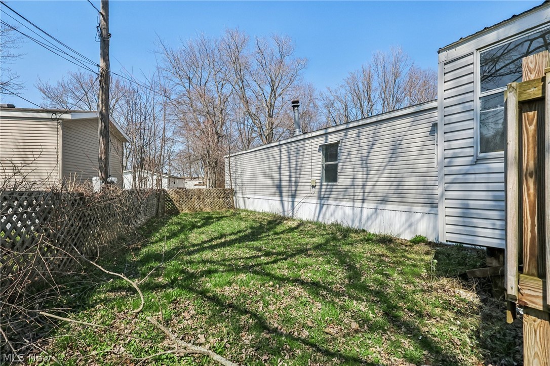 6800 Lake Road W Geneva OH 44041
