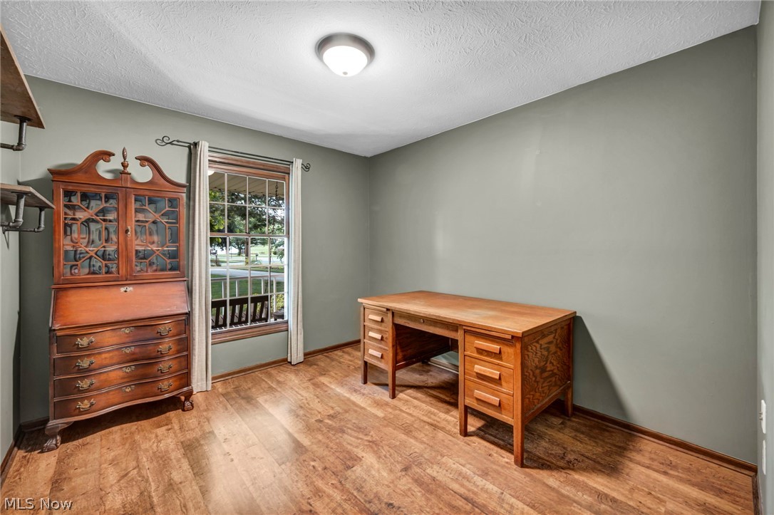 2384 Twin Lakes Drive Uniontown OH 44685