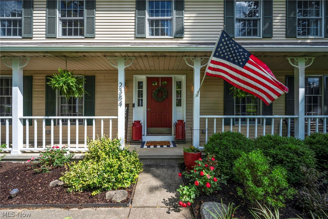 2384 Twin Lakes Drive Uniontown OH 44685