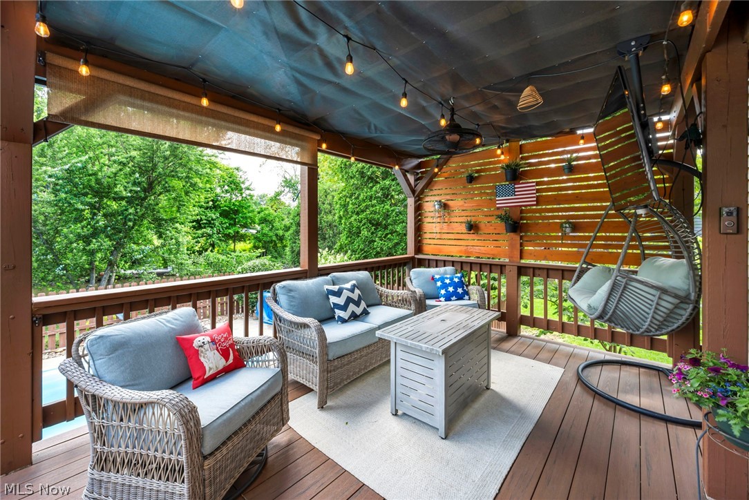 2384 Twin Lakes Drive Uniontown OH 44685