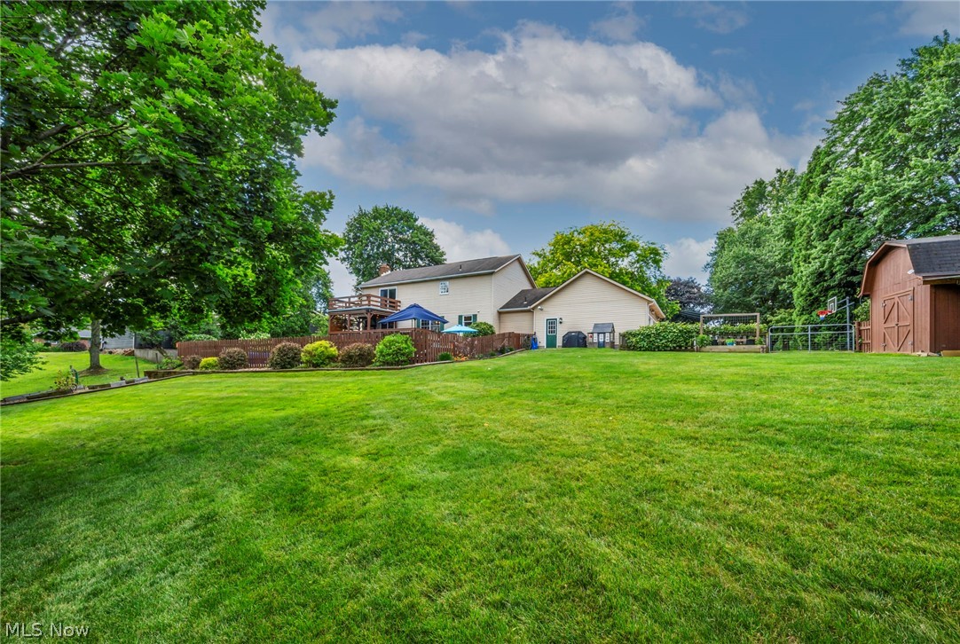 2384 Twin Lakes Drive Uniontown OH 44685
