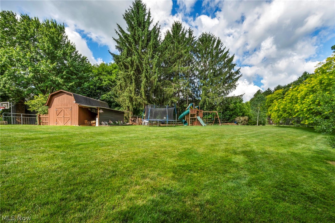 2384 Twin Lakes Drive Uniontown OH 44685