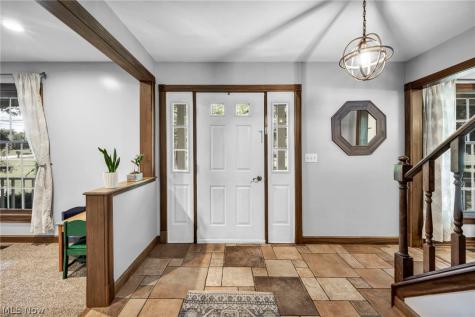 2384 Twin Lakes Drive Uniontown OH 44685