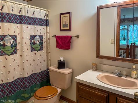 513 Park Ridge Drive Munroe Falls OH 44262