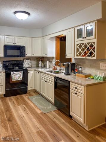 513 Park Ridge Drive Munroe Falls OH 44262