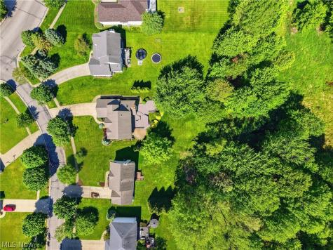 1295 Shady Lakes Drive Kent OH 44240