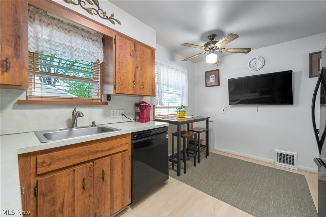 30414 Mildred Drive Willowick OH 44095