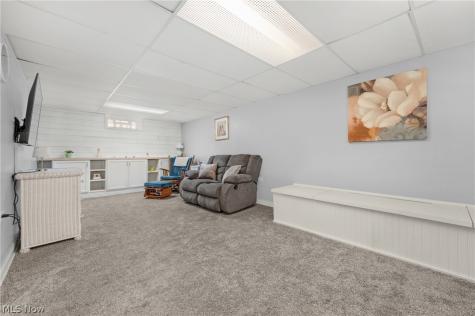 30414 Mildred Drive Willowick OH 44095