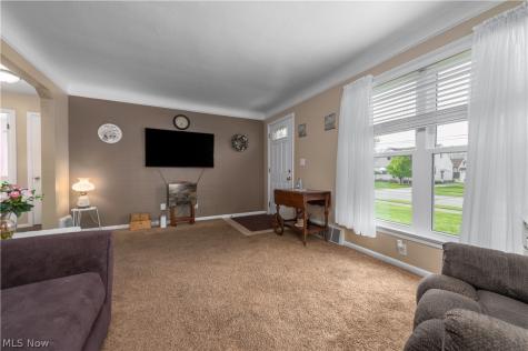 30414 Mildred Drive Willowick OH 44095