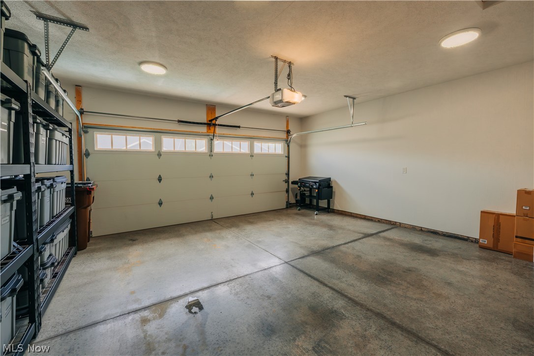 9280 Woodland Blue Drive Seville OH 44273