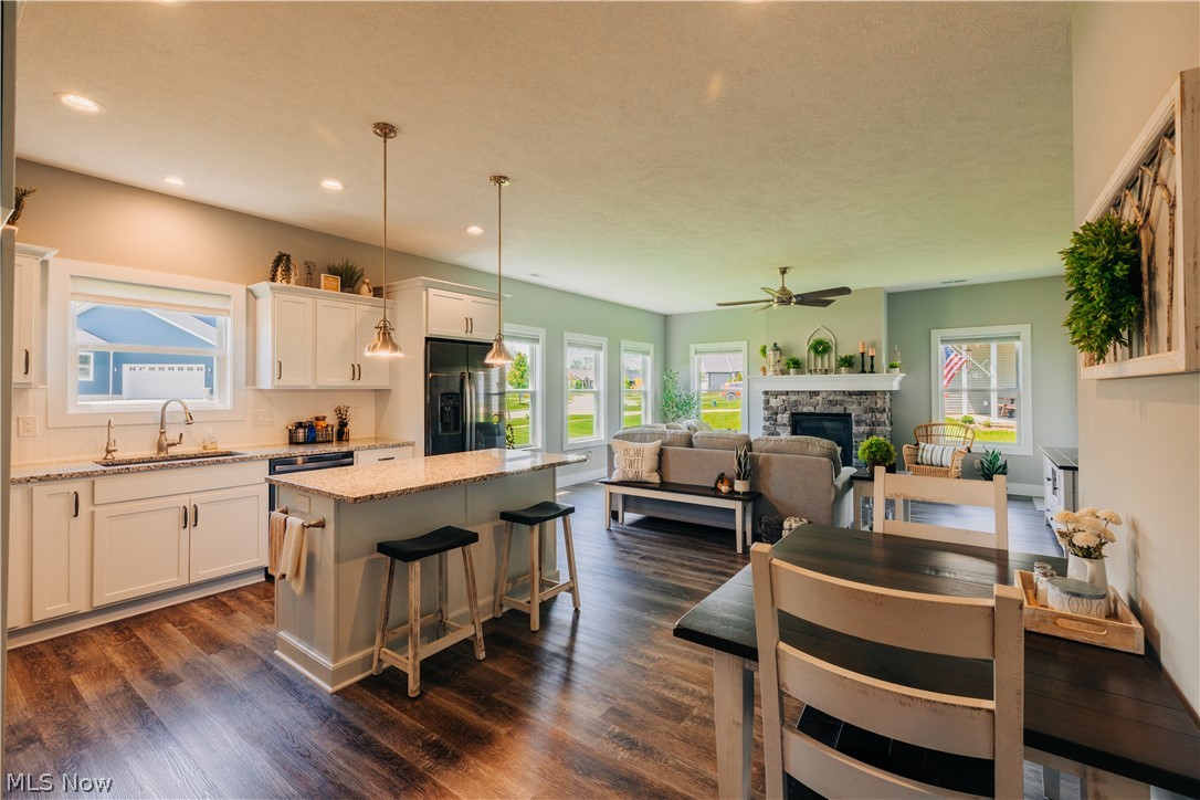 9280 Woodland Blue Drive Seville OH 44273