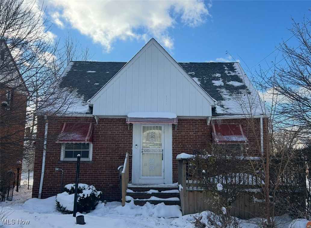 21202 Hillgrove Avenue Maple Heights OH 44137