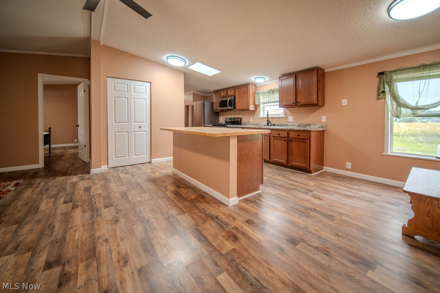5343 Tallmadge Road Rootstown OH 44272