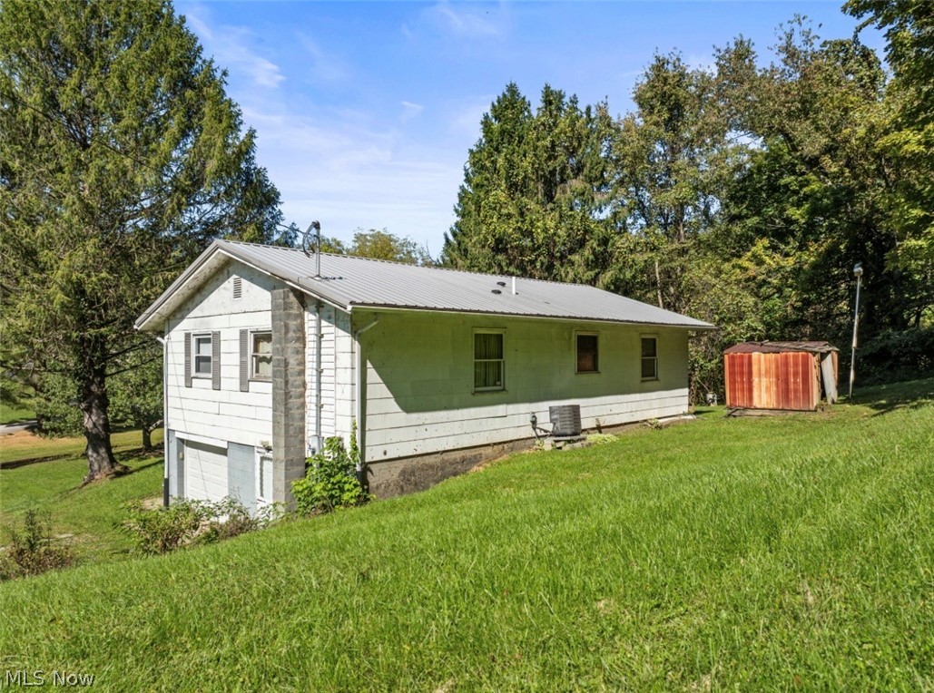 71767 Sunny Acres Drive Martins Ferry OH 43935
