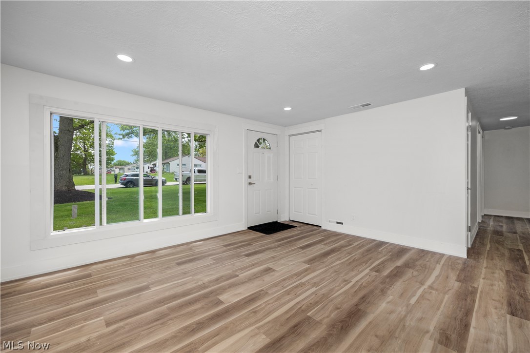 9868 Ridgewood Drive Twinsburg OH 44087