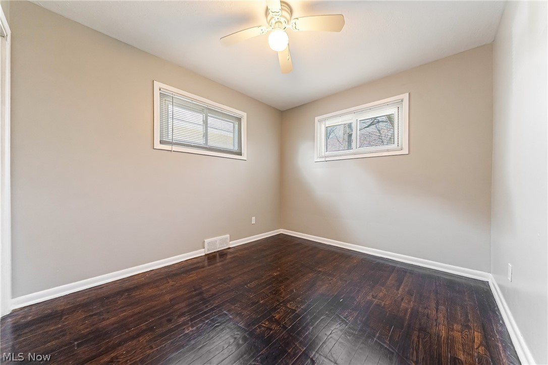 575 W Glendale Street Bedford OH 44146