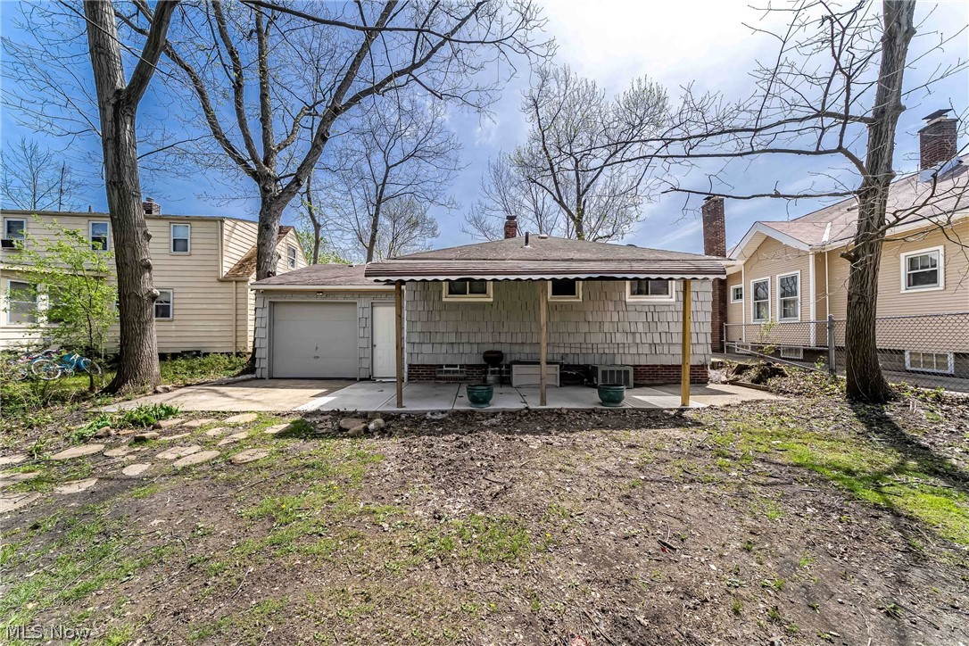 575 W Glendale Street Bedford OH 44146