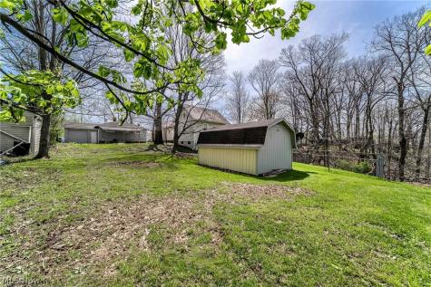 575 W Glendale Street Bedford OH 44146