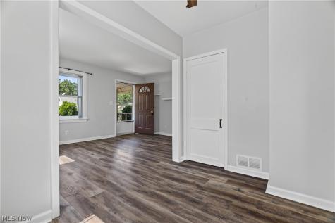 29014 Norman Avenue Wickliffe OH 44092