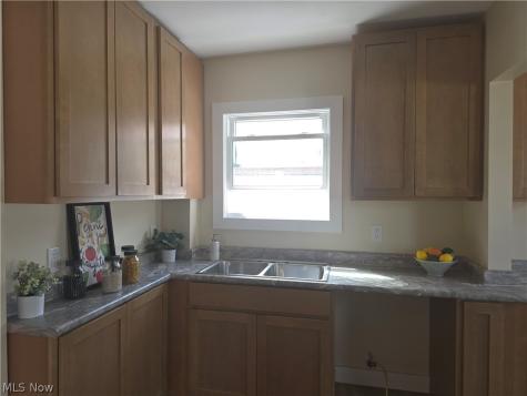 1023 Portage Trail Cuyahoga Falls OH 44221