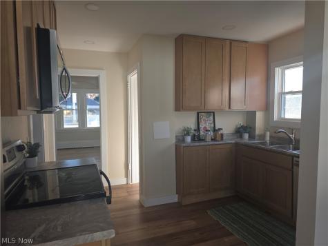1023 Portage Trail Cuyahoga Falls OH 44221