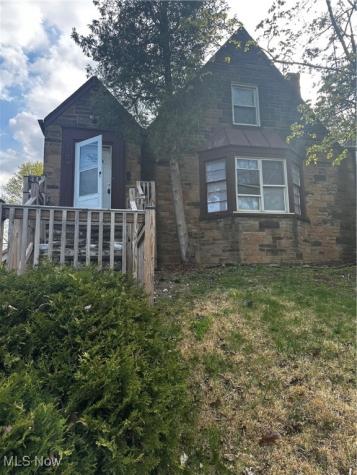 1659 Ivydale Road Cleveland Heights OH 44118