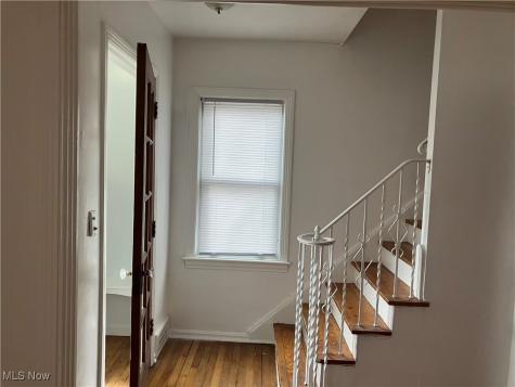 1659 Ivydale Road Cleveland Heights OH 44118