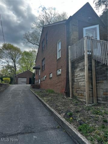 1659 Ivydale Road Cleveland Heights OH 44118