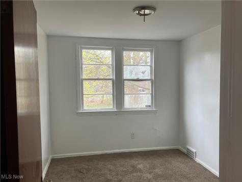 1659 Ivydale Road Cleveland Heights OH 44118