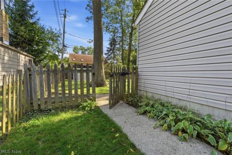 1831 Eaton Drive Avon OH 44011