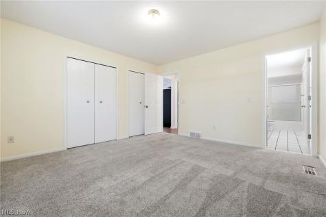 1831 Eaton Drive Avon OH 44011